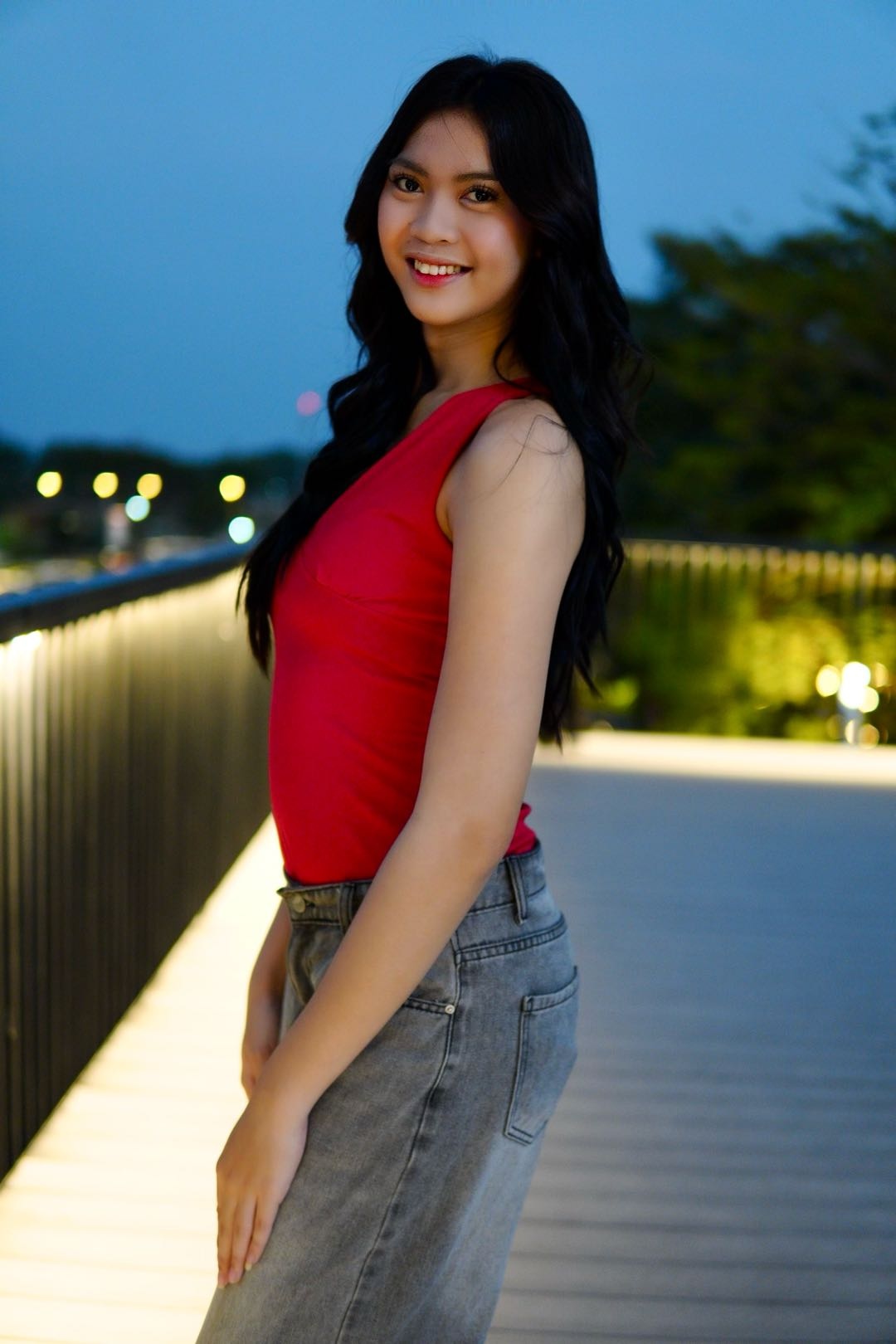Yumixx from Philippines, someone new you could meet on a Dinchat random match