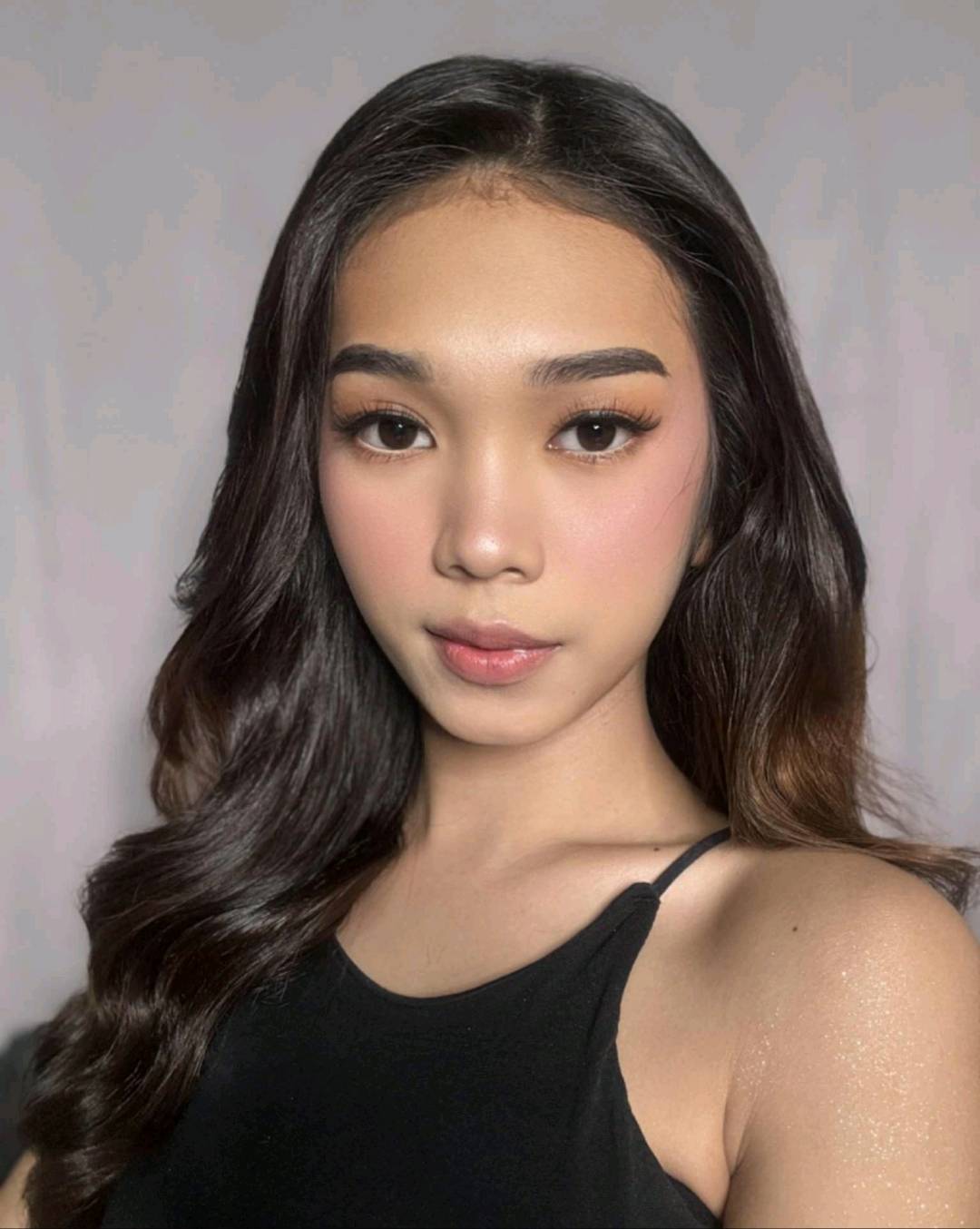 Adelina from Philippines, online now on Dinchat